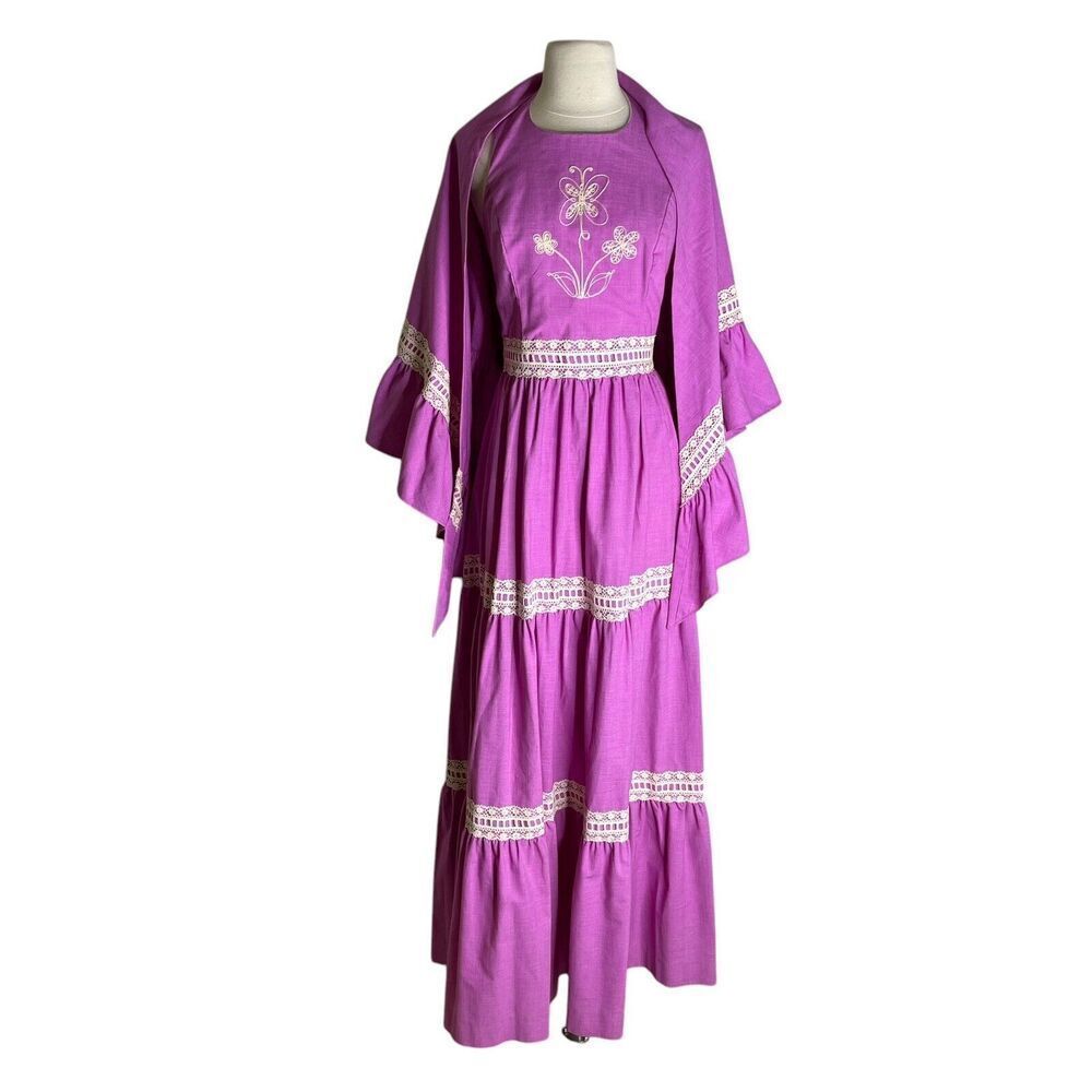Vintage 70s MR. K Size XS Halter Pink Maxi Dress Cape Embroidered Lace Prairie